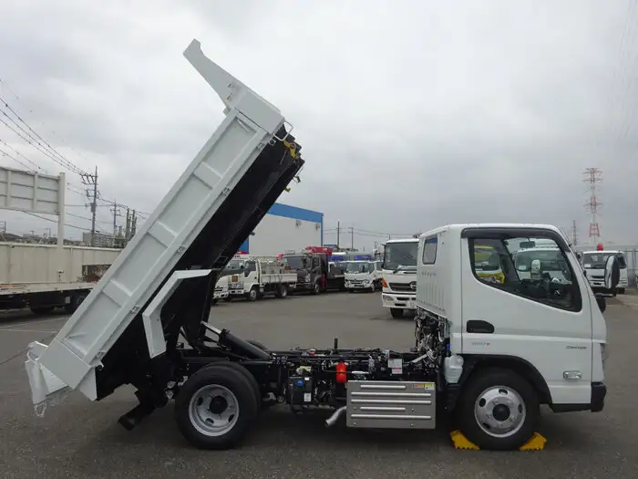 三菱 キャンター 小型 ダンプ ローダー 2RG-FBA60の中古トラック画像4