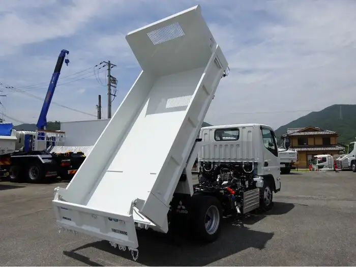 三菱 キャンター 小型 ダンプ ローダー 2RG-FBA60の中古トラック画像3