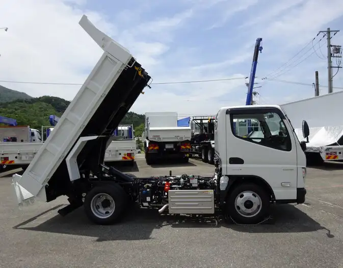 三菱 キャンター 小型 ダンプ ローダー 2RG-FBA60の中古トラック画像2