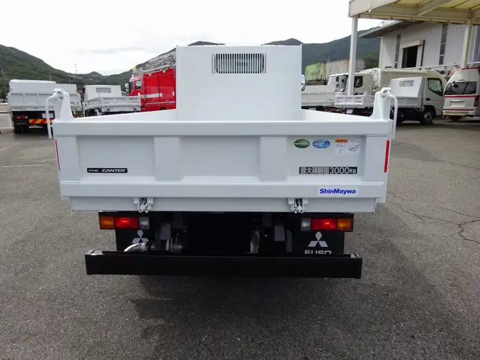 三菱 キャンター 小型 ダンプ 強化 2RG-FBA60の中古トラック画像5