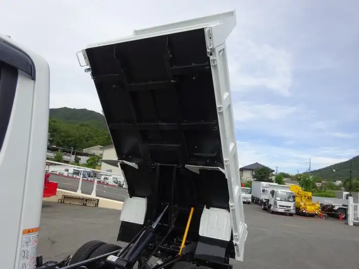 三菱 キャンター 小型 ダンプ 強化 2RG-FBA60の中古トラック画像11