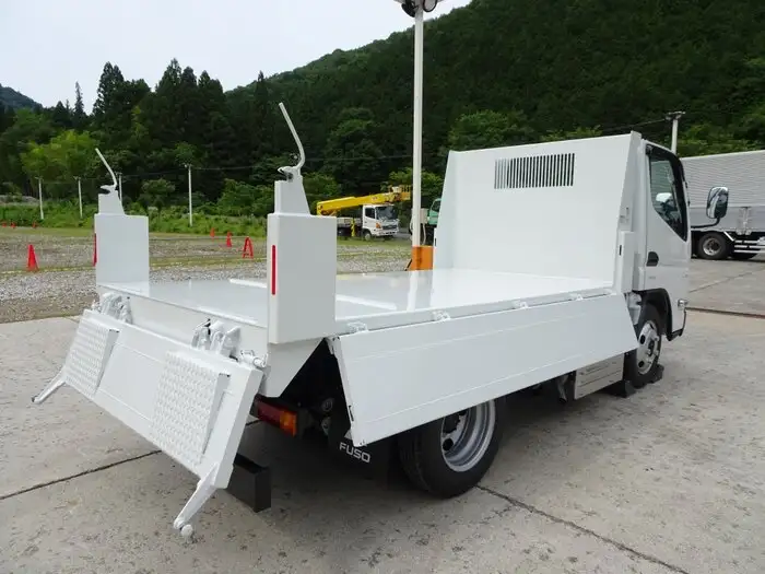 三菱 キャンター 小型 ダンプ ローダー 2RG-FBA60の中古トラック画像2