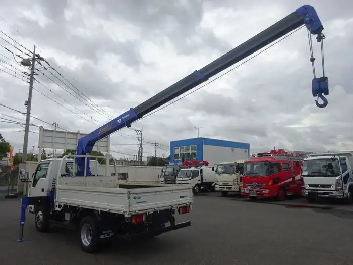 いすゞ エルフ 小型 クレーン付 床鉄板 3段の中古トラック画像4