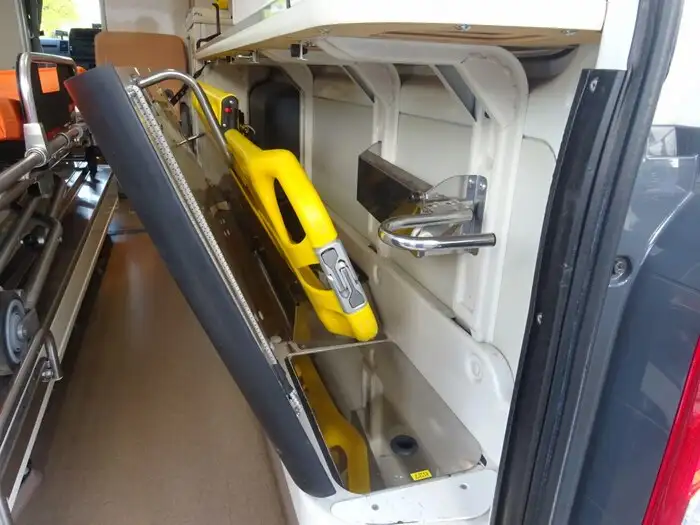 トヨタ ハイエース 小型 特殊車両 CBF-TRH226S H28の中古トラック画像8