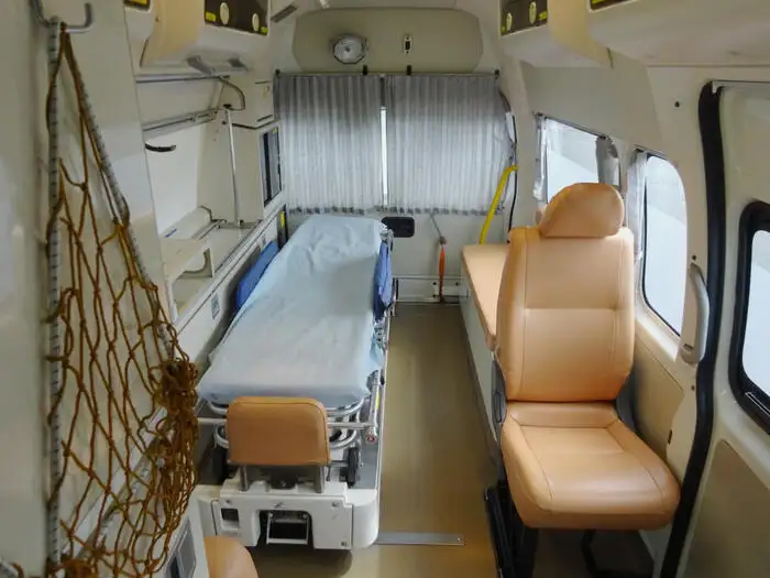 トヨタ ハイエース 小型 特殊車両 CBF-TRH226S H28の中古トラック画像10