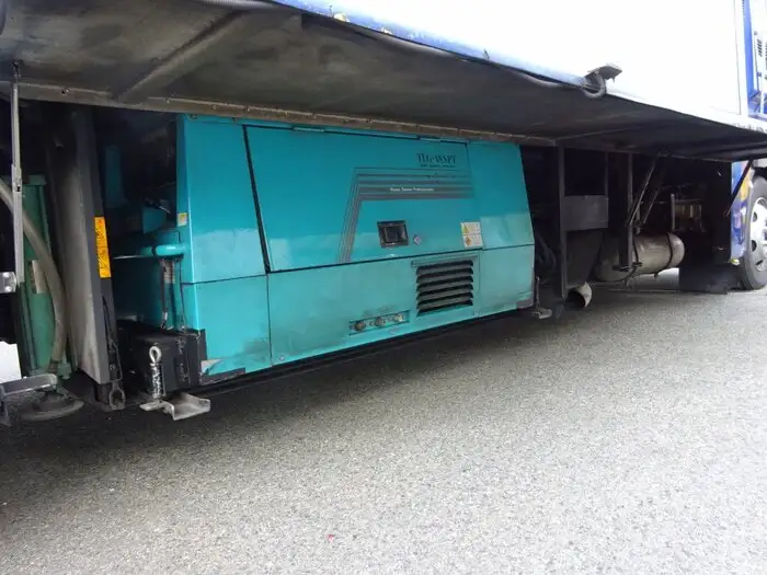 いすゞ ギガ 大型 特殊車両 KL-CXY51V3J H15の中古トラック画像15