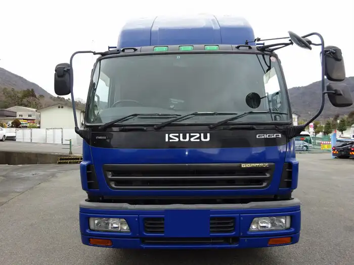 いすゞ ギガ 大型 特殊車両 KL-CXY51V3J H15の中古トラック画像2