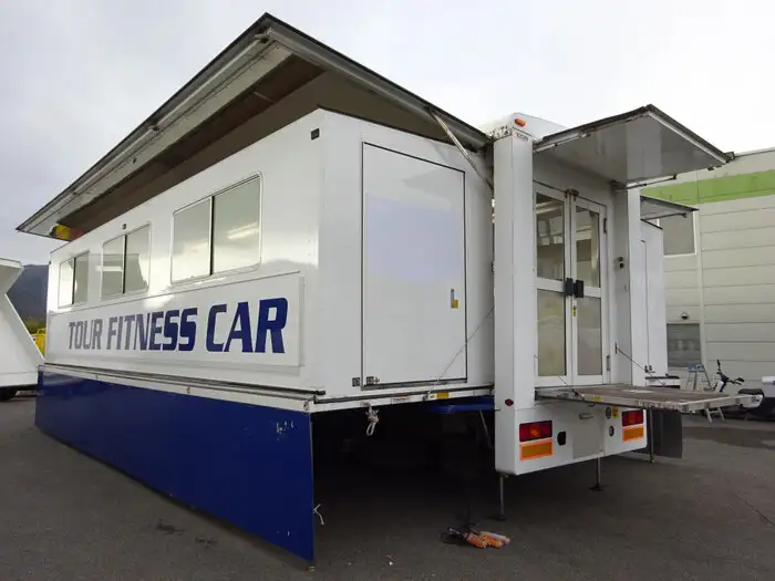 いすゞ ギガ 大型 特殊車両 KL-CXY51V3J H15の中古トラック画像7