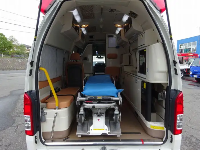 トヨタ ハイエース 小型 特殊車両 CBF-TRH226S H28の中古トラック画像6