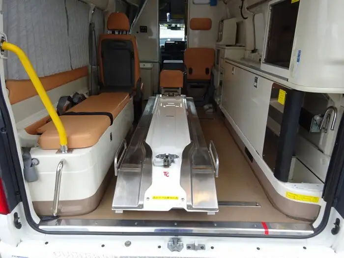 トヨタ ハイエース 小型 特殊車両 CBF-TRH226S H28の中古トラック画像7