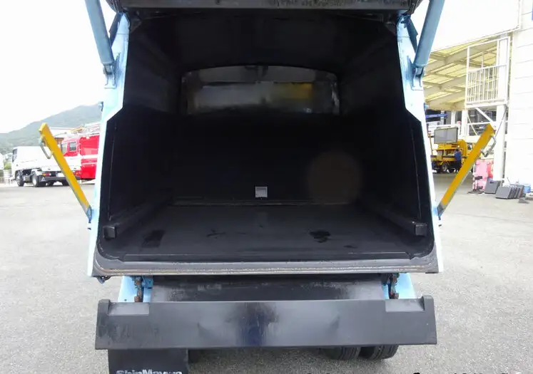日野 デュトロ 小型 パッカー車 プレス式 BDG-XZU304Xの中古トラック画像4