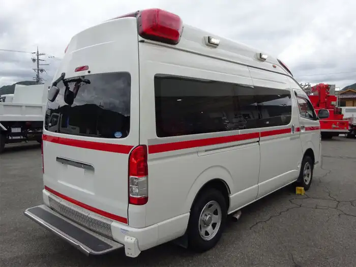 トヨタ ハイエース 小型 特殊車両 CBF-TRH226S H27の中古トラック画像4