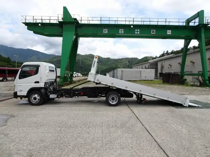 三菱 キャンター 小型 車両重機運搬 ラジコン ウインチの中古トラック画像4