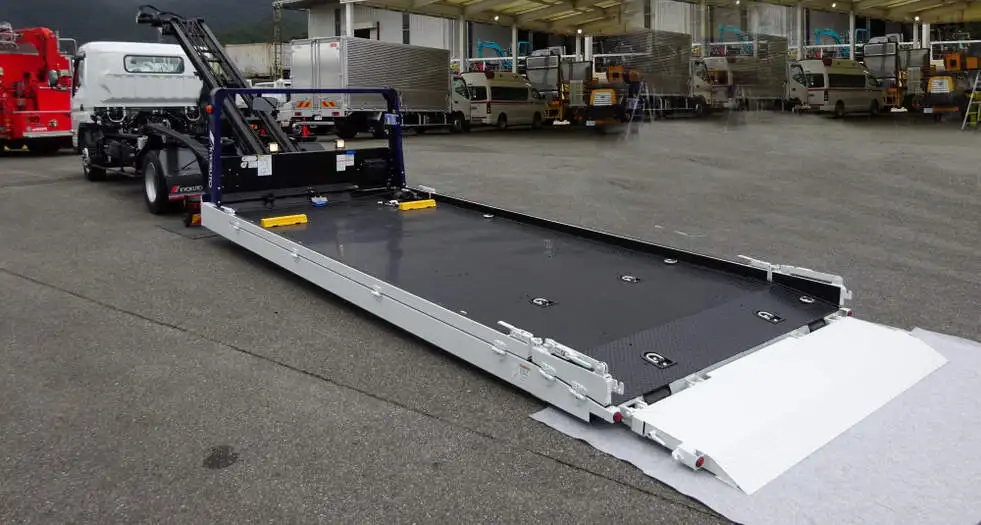 三菱 キャンター 小型 車両重機運搬 ラジコン ウインチの中古トラック画像5