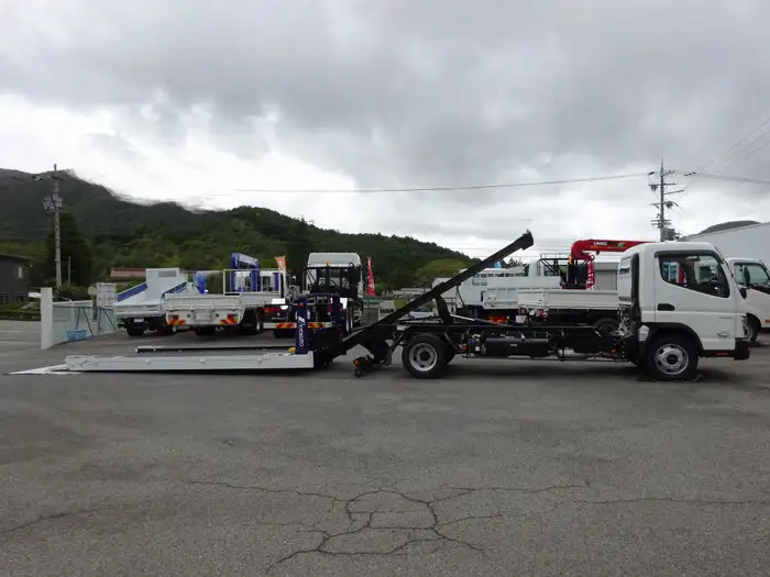 三菱 キャンター 小型 車両重機運搬 ラジコン ウインチの中古トラック画像3