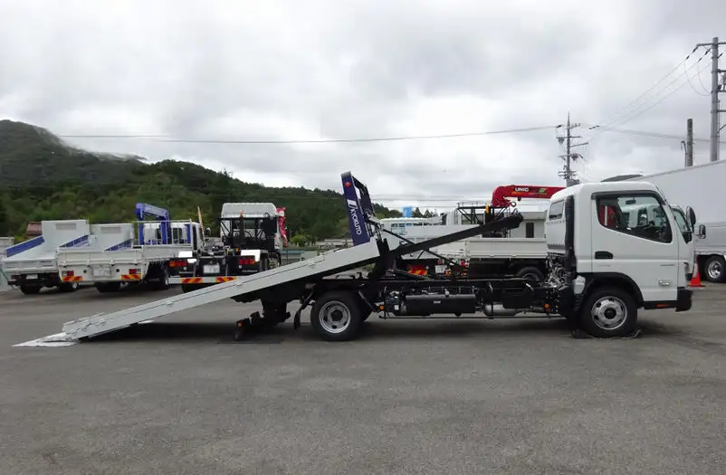 三菱 キャンター 小型 車両重機運搬 ラジコン ウインチの中古トラック画像4