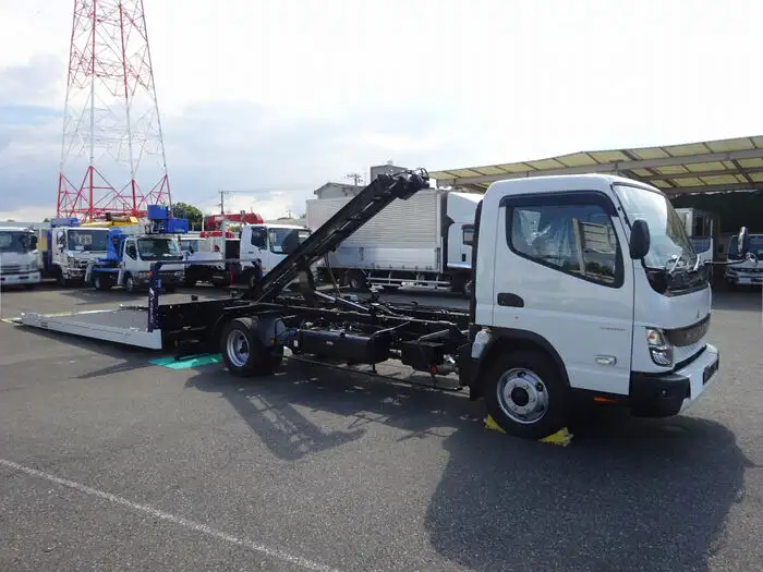 三菱 キャンター 小型 車両重機運搬 ラジコン ウインチの中古トラック画像2