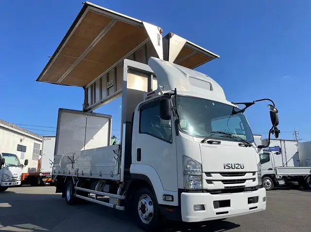 いすゞ フォワード 中型/増トン ウイング TKG-FRR90S2 H29の中古トラック画像11