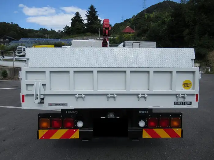 三菱 ファイター 中型/増トン 車両重機運搬 4段クレーン ラジコンの中古トラック画像3