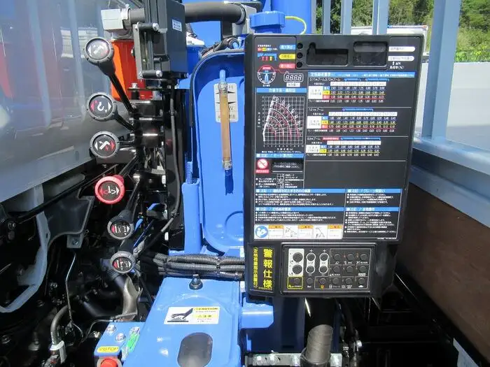 三菱 キャンター 小型 クレーン付 アルミブロック 4段の中古トラック画像8