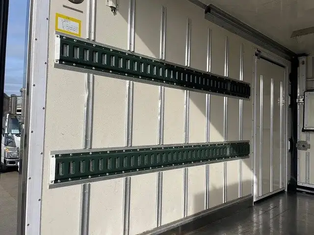 三菱 キャンター 小型 冷凍冷蔵 低温 スタンバイの中古トラック画像10