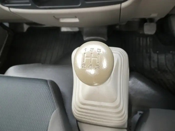 日産 アトラス 小型 平ボディ パワーゲート 床鉄板の中古トラック画像15