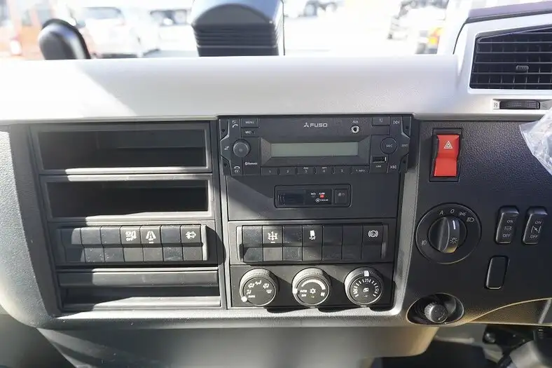 三菱 ファイター 中型/増トン ダンプ ベッド 2KH-FK62FZの中古トラック画像9