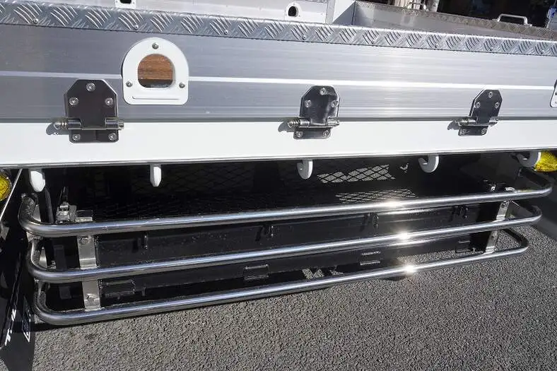 三菱 ファイター 中型/増トン 車両重機運搬 4段クレーン ラジコンの中古トラック画像像17