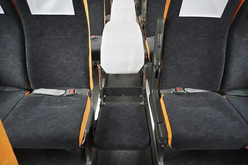 日野 メルファ 中型/増トン バス 観光バス BDG-RR7JJBAの中古トラック画像14