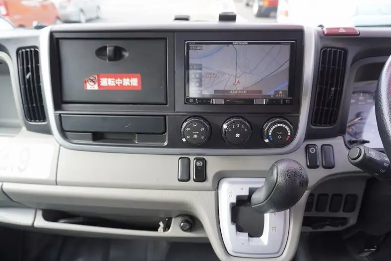 三菱 キャンター 小型 高所・建柱車 高所作業車 電工仕様の中古トラック画像15