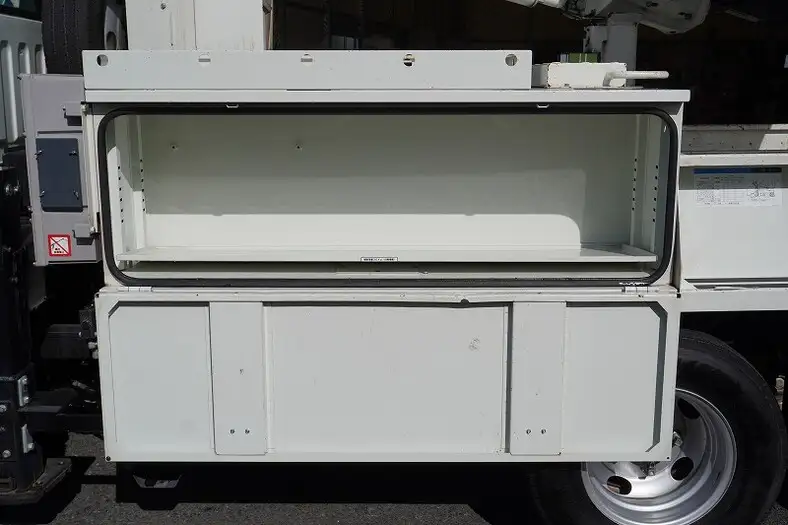 三菱 キャンター 小型 高所・建柱車 高所作業車 電工仕様の中古トラック画像8