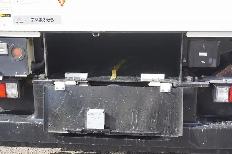 三菱 キャンター 小型 高所・建柱車 高所作業車 電工仕様の中古トラック画像9