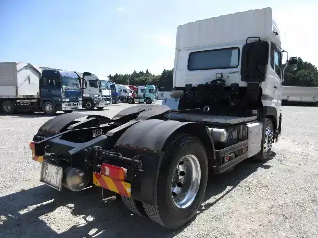 日産UD クオン 大型 トラクター ハイルーフ 1デフの中古トラック画像3