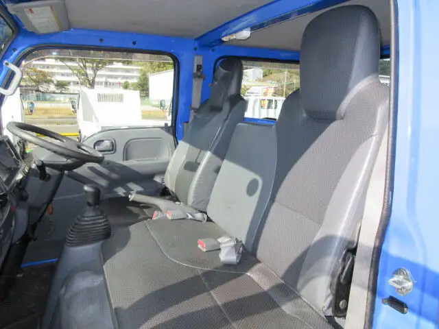 いすゞ エルフ 小型 平ボディ Wキャブ パワーゲートの中古トラック画像12