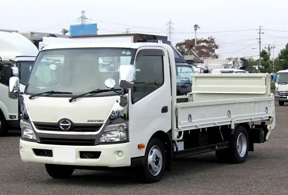 日野 デュトロ 小型 平ボディ パワーゲート 床鉄板の中古トラック画像1