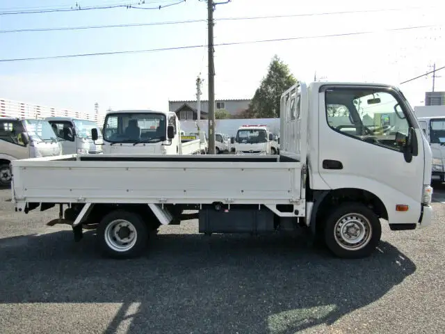 トヨタ トヨエース 小型 平ボディ KDY231 H29の中古トラック画像2