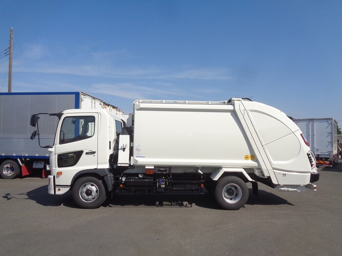 日野 レンジャー 中型 パッカー車 プレス式 2KG-GC2ABA｜画像6