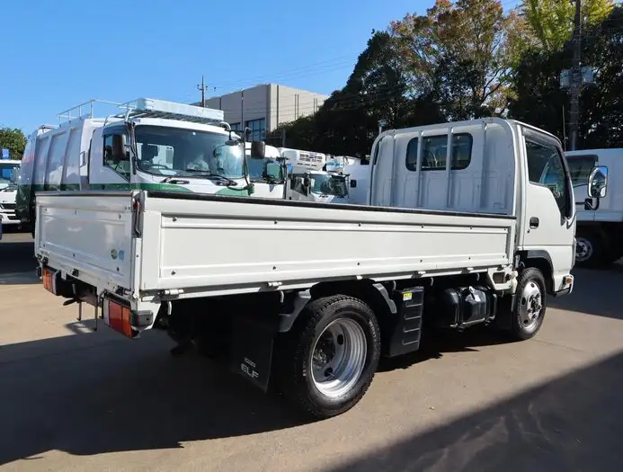 いすゞ エルフ 小型 平ボディ TRG-NHS85A H30の中古トラック画像3