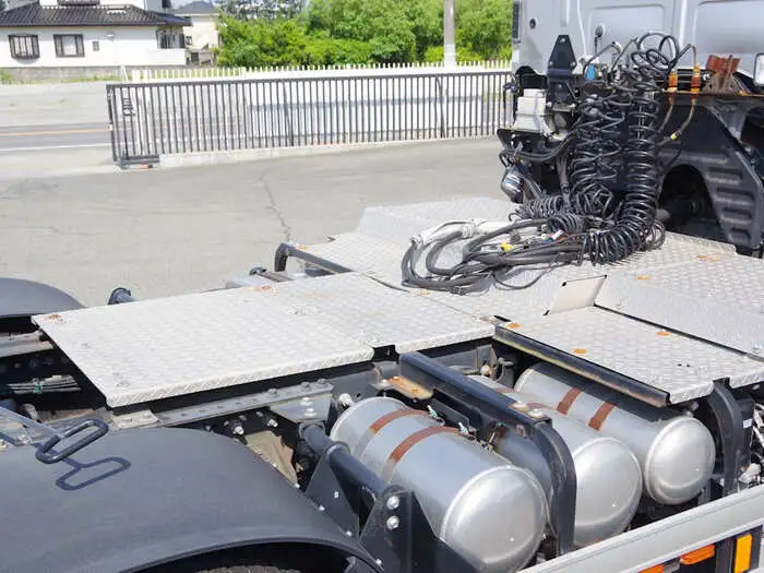 日野 プロフィア 大型 トラクター ハイルーフ 2デフの中古トラック画像7