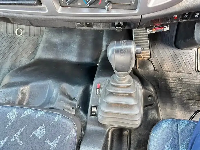 日野 レンジャー 中型/増トン クレーン付 4段 ラジコンの中古トラック画像16