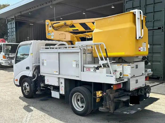 日野 デュトロ 小型 高所・建柱車 高所作業車 電工仕様の中古トラック画像5