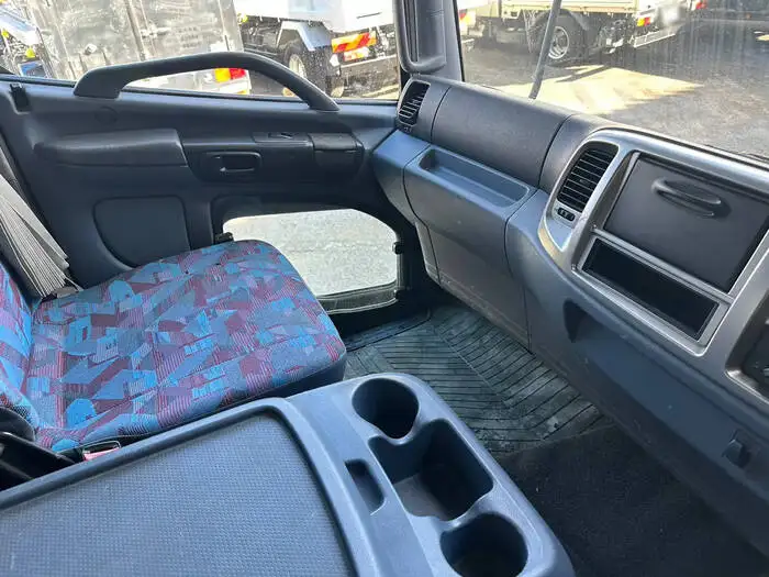 日野 レンジャー 中型/増トン 平ボディ アルミブロック ベッドの中古トラック画像12