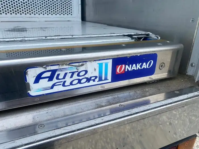 いすゞ エルフ 小型 冷凍冷蔵 保冷 床アルミの中古トラック画像9