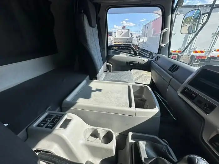 日産UD コンドル 中型/増トン ウイング パワーゲート ベッドの中古トラック画像14