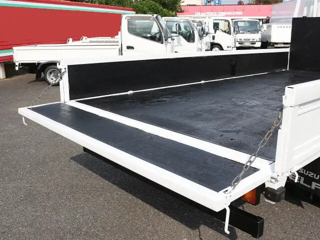 いすゞ エルフ 小型 平ボディ TPG-NPR85AR H28の中古トラック画像11