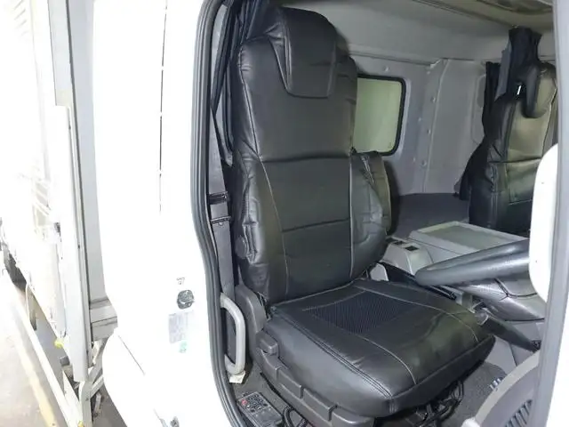 日産UD コンドル 中型/増トン ウイング エアサス ベッドの中古トラック画像9