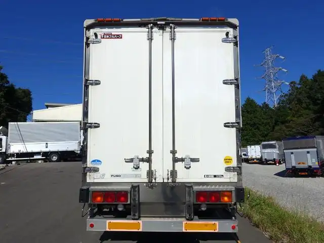 三菱 ファイター 中型/増トン ウイング エアサス ベッドの中古トラック画像3