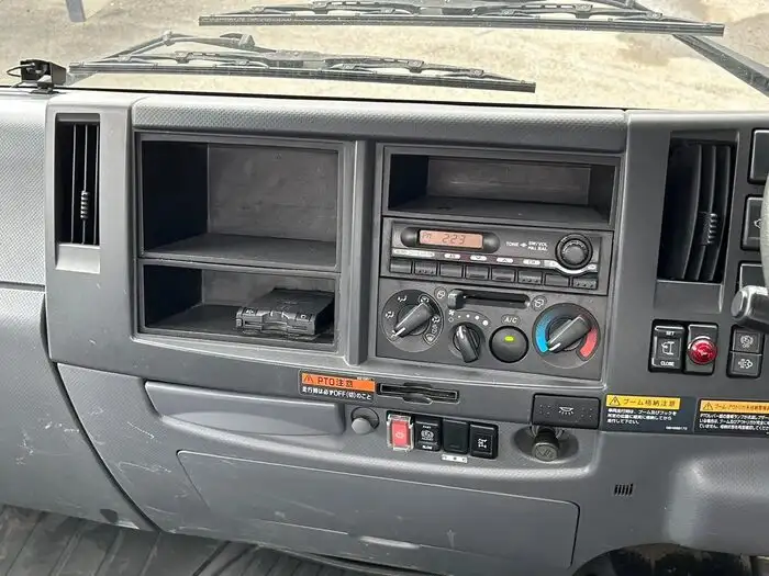 いすゞ フォワード 中型/増トン クレーン付 4段 ラジコンの中古トラック画像15