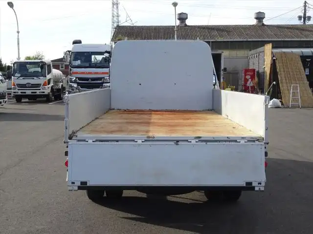 トヨタ ダイナ 小型 平ボディ 床鉄板 2RG-XZU655の中古トラック画像6
