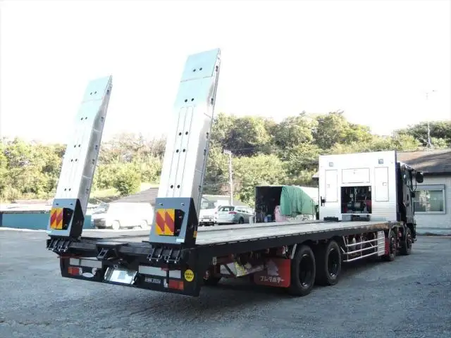 いすゞ ギガ 大型 車両重機運搬 ラジコン ウインチの中古トラック画像3
